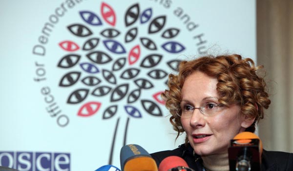Radmila Šekerinska, già leader socialdemocratico della Macedonia, a capo della missione OSCE/ODIHR in Armenia