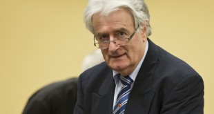 Sentenza Karadzic, 40 anni di reclusione. Colpevole di genocidio a Srebrenica