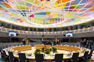 Il Consiglio europeo ha bloccato l'avvio dei negoziati d'adesione con Albania e Macedonia del Nord