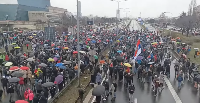 proteste Serbia