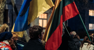 indipendenza lituana manifestazione ucraina