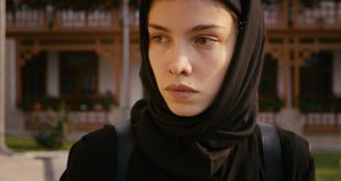 Il 27 Ottobre esce nelle sale italiane Miracle - Storia di destini incrociati, film rumeno presentato nella sezione Orizzonti alla Mostra del Cinema di Venezia nel 2021.
