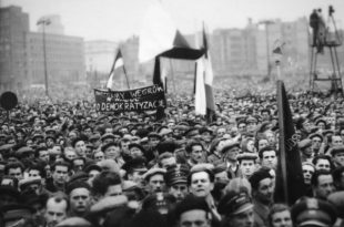 Manifestazione in sostegno dell'Ungheria invasa da Chruščëv