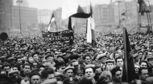 Manifestazione in sostegno dell'Ungheria invasa da Chruščëv