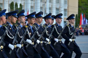 russi stanchi guerra
