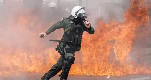 proteste rabbia Grecia