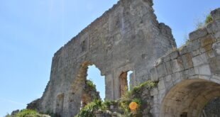 Rovine di Mangup, Crimea