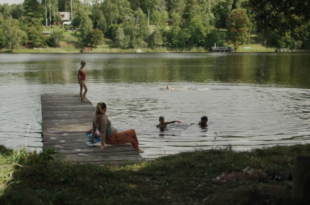 Il lituano Laurynas Bareisa, regista e direttore della fotografia, presenta il suo secondo lungometraggio, in concorso al Festival di Locarno 2024.