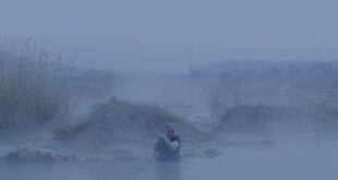 Dal 5 Aprile al 25 Maggio, la BPI Pompidou e l'Istituto di Cultura Bulgaro di Parigi organizzano una retrospettiva di cinema documentario Bulgaro, che ripercorre vent'anni di opere inedite o poco note.