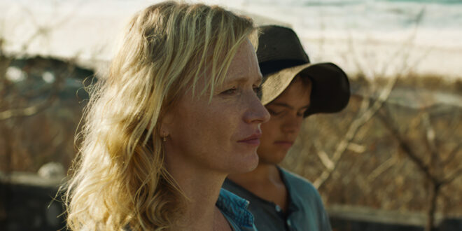 Presentato a Cannes nella sezione Un Certain Regard, il road movie Caravan di Co-Produzione ceca-italiana, debutto nella finzione della regista Zuzana Kirchnerová.