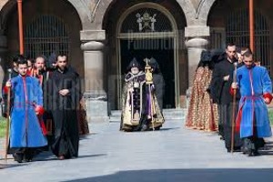 Governo armeno contro chiesa apostolica